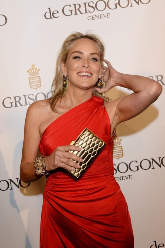 Sharon Stone lors du photocall de la soirée "de Grisogono", marque de bijoux et de montres de luxe, à l'Eden Roc au Cap d'Antibes dans le cadre du 66e Festival de Cannes. Le 21 mai 2013.