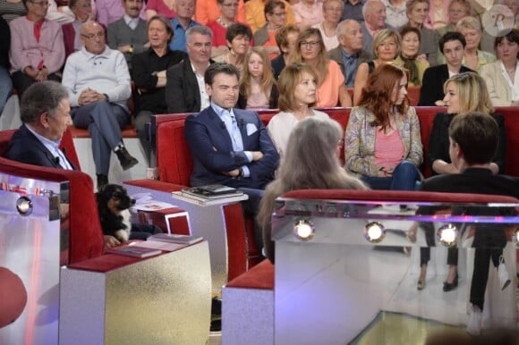 Michel Drucker, Clovis Cornillac, Nathalie Baye, Audrey Fleurot et Marilou Berry lors de l'enregistrement de l'émission de France 2 Vivement dimanche à Paris le 29 mai 2013
