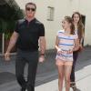 Sylvester Stallone avec ses filles Sistine, 14 ans, et Scarlet, 11 ans, à Beverly Hills, le 1er juin 2013