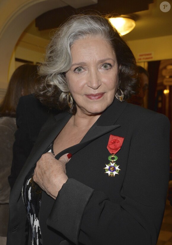 Françoise Fabian fière de sa Légion d'honneur au Théâtre Edouard Vll à Paris le 3 juin 2013.
