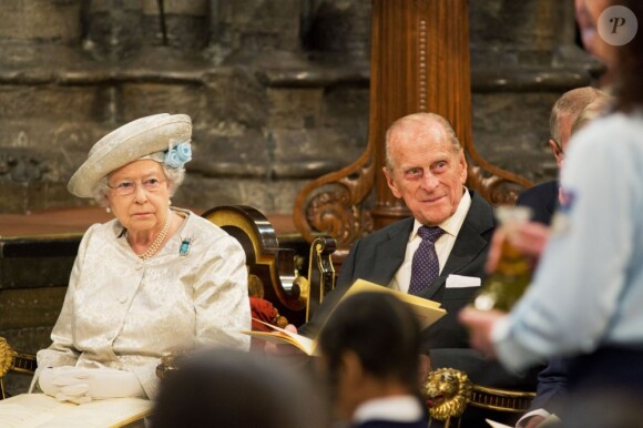La reine Elizabeth II et le duc d'Edimbourg lors du service en l'honneur des 60 ans du couronnement de la souveraine, à l'abbaye de Westminster le 4 juin 2013.
