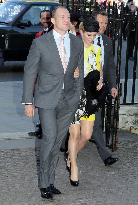 Zara Philips et Mike Tindall au service en l'honneur des 60 ans du couronnement de la reine Elizabeth II, à l'abbaye de Westminster le 4 juin 2013.