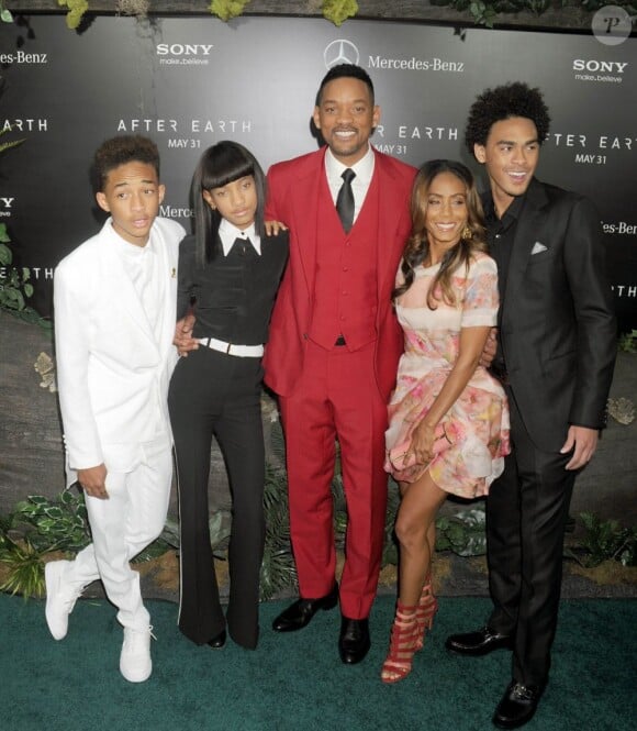 Will Smith, sa femme Jada Pinkett et leurs enfants à la première du film After Earth à New York, le 29 mai 2013.