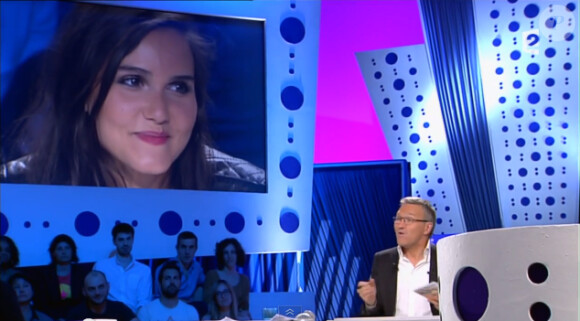 Joyce Jonathan évoquant Thomas Hollande sur le plateau de Laurent Ruquier, le samedi 8 juin 2013 sur France 2.