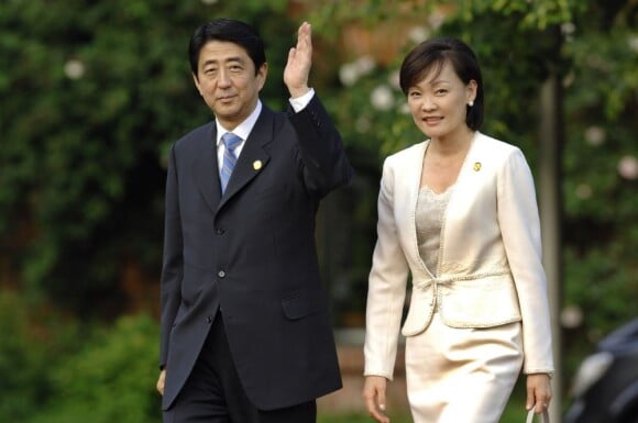Le premier ministre japonais Shinzo Abe et sa femme Akie Abe à Heiligendamm le 6 juin 2007.