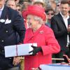 La reine Elizabeth II à la Cartier Queen's Cup au Guards Polo Club de Windsor, le 16 juin 2013