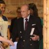 Le prince Philip, époux de la reine Elizabeth II, quittant la London Clinic lundi 17 juin 2013, dix jours après y avoir subi une chirurgie abdominale exploratoire.