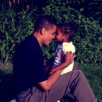 Barack Obama : Émouvant discours et photos intimes, sa touchante Fête des pères