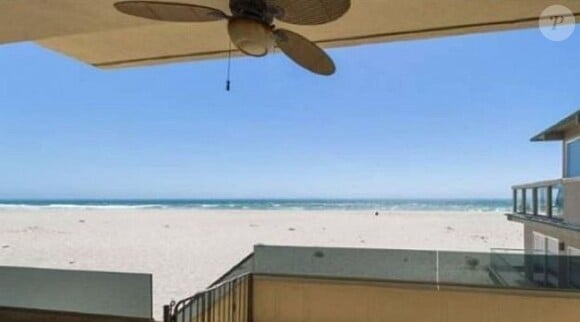 Dave Grohl a mis en vente sa maison californienne, située à Oxnard, pour 3,25 millions de dollars.