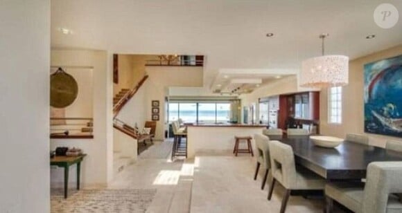 Dave Grohl a mis en vente sa superbe maison californienne, située à Oxnard, pour 3,25 millions de dollars.