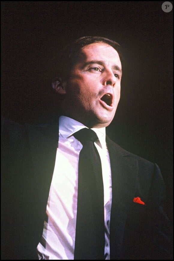 Thierry Le Luron en spectacle à Honfleur le 3 juillet 1986. 