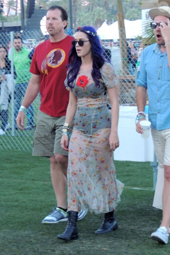 A copier : le look de festival de Katy Perry à Coachella !