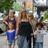 Heidi Klum avec sa mère Erna et ses enfants Leni et Johan à New York le 29 juin 2013.