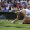 Sabine Lisicki lors de son huitième de finale victorieux face à Serena Williams, le 1er juillet 2013 au All England Lawn Tennis and Croquet Club de Wimbledon à Londres