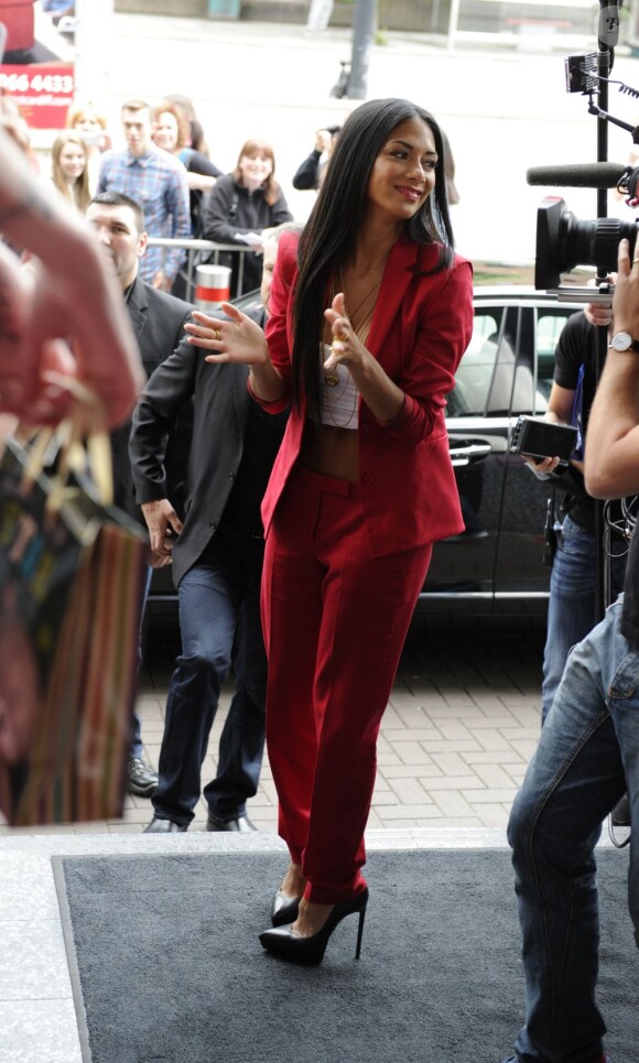 La belle Nicole Scherzinger à Cardiff le 19 juin 2013.