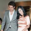 La chanteuse Katy Perry sort du club Friars Club de l'hôtel Waldorf Astoria de New York, avec John Mayer, le 24 juin 2013.