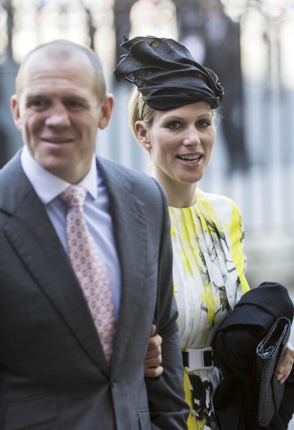 Zara Phillips et Mike Tindall le 4 juin 2013 à Westminster pour un service commémorant le 60e anniversaire du couronnement d'Elizabeth II
