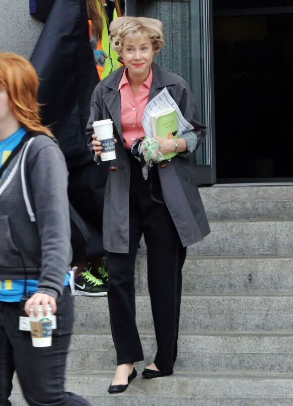 Amy Adams délirante sur le tournage de Big Eyes à New Westminster, Canada, le 11 juillet 2013.