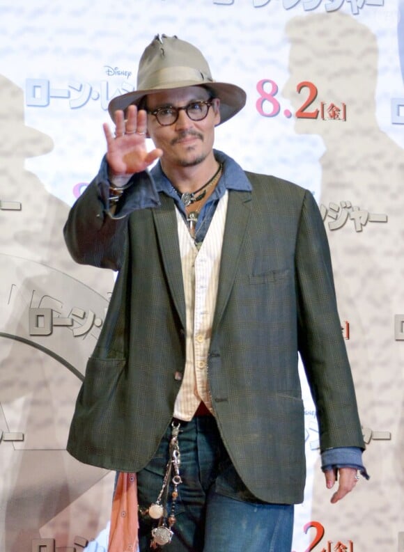 Johnny Depp lors de la promotion du film Lone Ranger à Tokyo le 17 juillet 2013