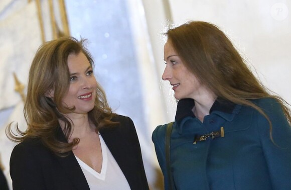 Florence Cassez et Valérie Trierweiler au Palais de l'Elysée à Paris le 25 janvier 2013