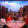 Whoopi Goldberg s'est emportée contre la médiatisation autour de la naissance de George de Cambridge, sur le plateau de The View, le 23 juillet 2013, face à Barbara Walters.