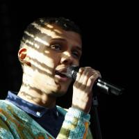 Stromae et le tube ''Papaoutai'' : ''Mon père n'a jamais été là pour moi''