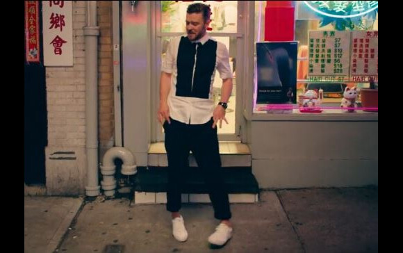 Justin Timberlake dans le clip de Take Back The Night.