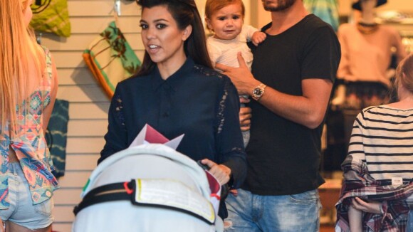 Kourtney Kardashian : Rumeurs de nouvelle grossesse et shopping en famille