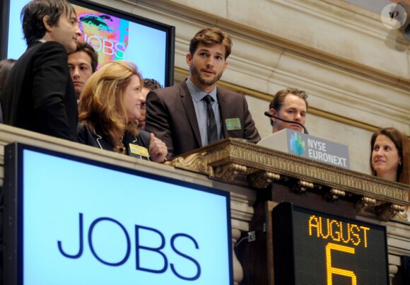 Ashton Kutcher au New York Stock Exchange à New York, le 6 août 2013.