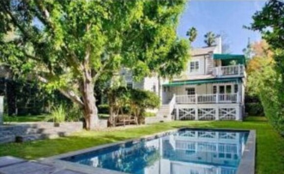Quand elle vient en Californie, Amanda Seyfried loge dans cette villa du quartier de Hollywood Hills à Los Angeles.