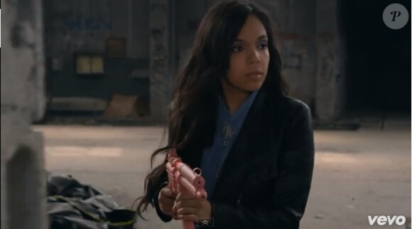 Muttonheads - Snow White (Alive) ft. Eden Martin