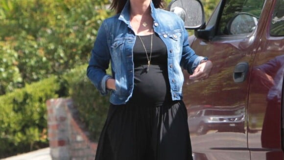Jennifer Love Hewitt, future maman : Au naturel et fashion, l'actrice irradie !