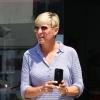 L'animatrice Ellen DeGeneres à la sortie d'un magasin à West Hollywood, le 10 aout 2013.