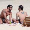 Marc Jacobs et son amoureux Harry Louis à la plage à Rio de Janeiro, le 11 avril 2013.