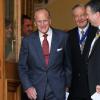 Le prince Philip, duc d'Edimbourg, le 12 août 2013 lors d'une remise de médailles à la Royal Society of Edinburgh, son premier engagement officiel deux mois après son hospitalisation pour une chirurgie abdominale.