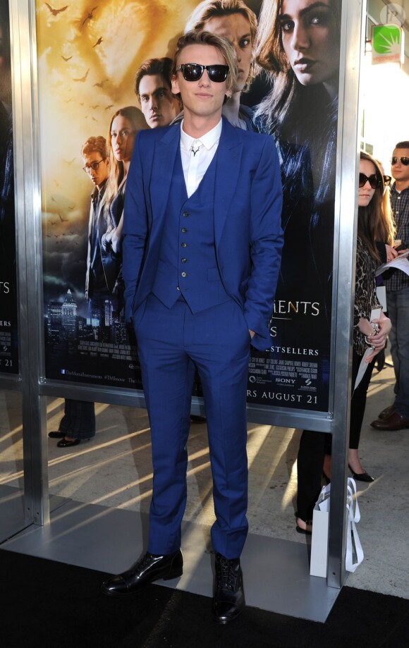 Jamie Campbell Bower à la première de The Mortal Instruments : La Cité des Ténèbres, à Los Angeles, le 12 août 2013.