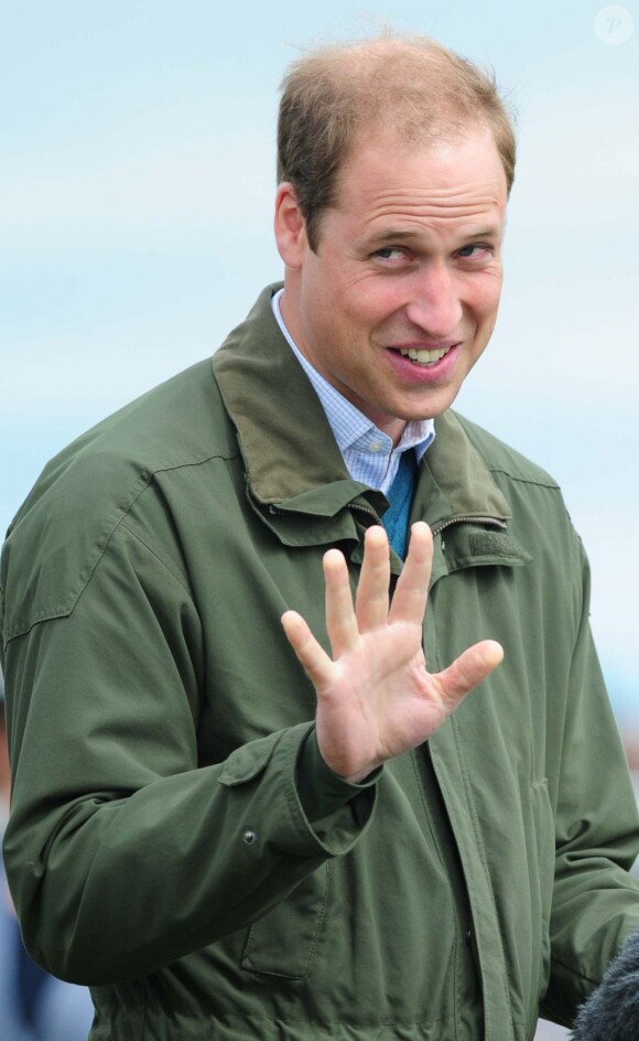 Le prince William au show agricole d'Anglesey le 14 août 2013, sa première sortie officielle en solo depuis la naissance du prince George de Cambridge. L'occasion de faire ses adieux, très émouvants, à l'île galloise sur laquelle il vivait depuis janvier 2010 et s'était installé avec Kate Middleton...