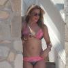 La chanteuse Leann Rimes et son mari Eddie Cibrian sont en vacances avec des amis a Cabo San Lucas. Le 16 aout 2013.