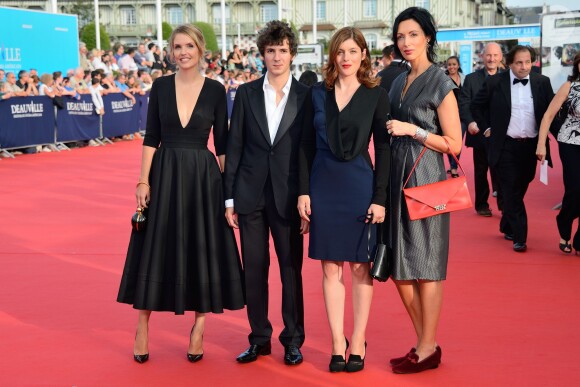 Laurence Arné, Vincent Lacoste, Valérie Donzelli et Géraldine Maillet lors de la cérémonie d'ouverture du 39e Festival du cinéma américain de Deauville, le 30 août 2013
