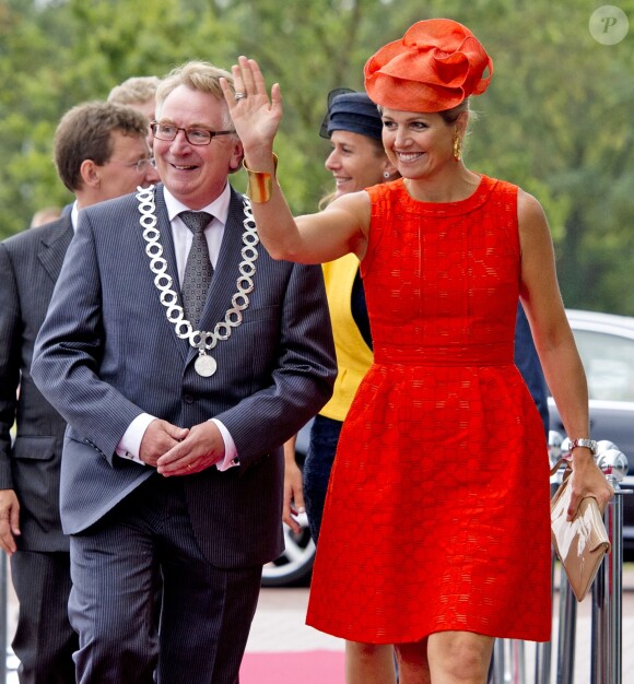 La reine Maxima des Pays-Bas arrive pour l'inauguration du bâtiment Orion à l'Université de Wageningen ainsi que de la nouvelle année universitaire autour du thème ''la croissance responsable'', le 2 septembre 2013