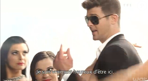 Robin Thicke et les danseuses lors du making-off de la bande-annonce de Danse avec les stars 4 sur TF1