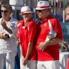 Le prince Albert II de Monaco et la princesse Charlene ont tendrement savouré leur trophée. Associés à Dylan Rocher et Daniel Elena, ils ont remporté le 5 septembre 2013 le tournoi Peace and sport pro/am organisé à la veille de la finale des Masters de Pétanque de Monaco 2013 sur la place du palais princier.