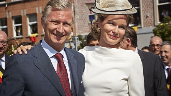 Philippe et Mathilde de Belgique : Une royale main aux fesses pour porte-bonheur