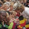 Le roi Philippe et la reine Mathilde de Belgique en déplacement à Wavre, deuxième étape de leur tournée ''Joyeuses rentrées'', le 10 septembre 2013