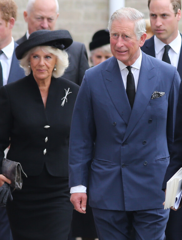 Camilla Parker Bowles accompagnait le prince Charles lors des obsèques de Hugh van Cutsem, le 11 septembre 2013 à la cathédrale de Brentwood, dans l'Essex.