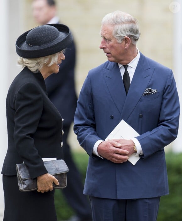 La duchesse Camilla et le prince Charles lors des obsèques de Hugh van Cutsem, le 11 septembre 2013 à la cathédrale de Brentwood, dans l'Essex.
