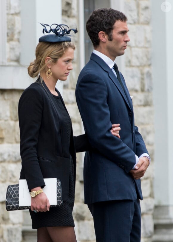 Hugh Van Cutsem Jr et Rose Astor lors des obsèques de Hugh van Cutsem, le 11 septembre 2013 à la cathédrale de Brentwood, dans l'Essex.