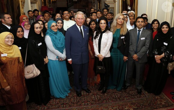 Le prince Charles lors d'une réception à Clarence House le 11 septembre 2013, quelques heures après les obsèques de son ami Hugh van Cutsem, pour le Mosaic Leadership Program avec la princesse Badiya de Jordanie.
