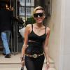 Miley Cyrus sort de son hôtel à Londres. Le 11 septembre 2013.