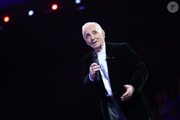 Enregistrement de l'émission "Hier encore" présentée par Charles Aznavour et Virginie Guilhaume à l'Olympia le 6 septembre 2013. L'émission sera diffusée le 14 septembre.